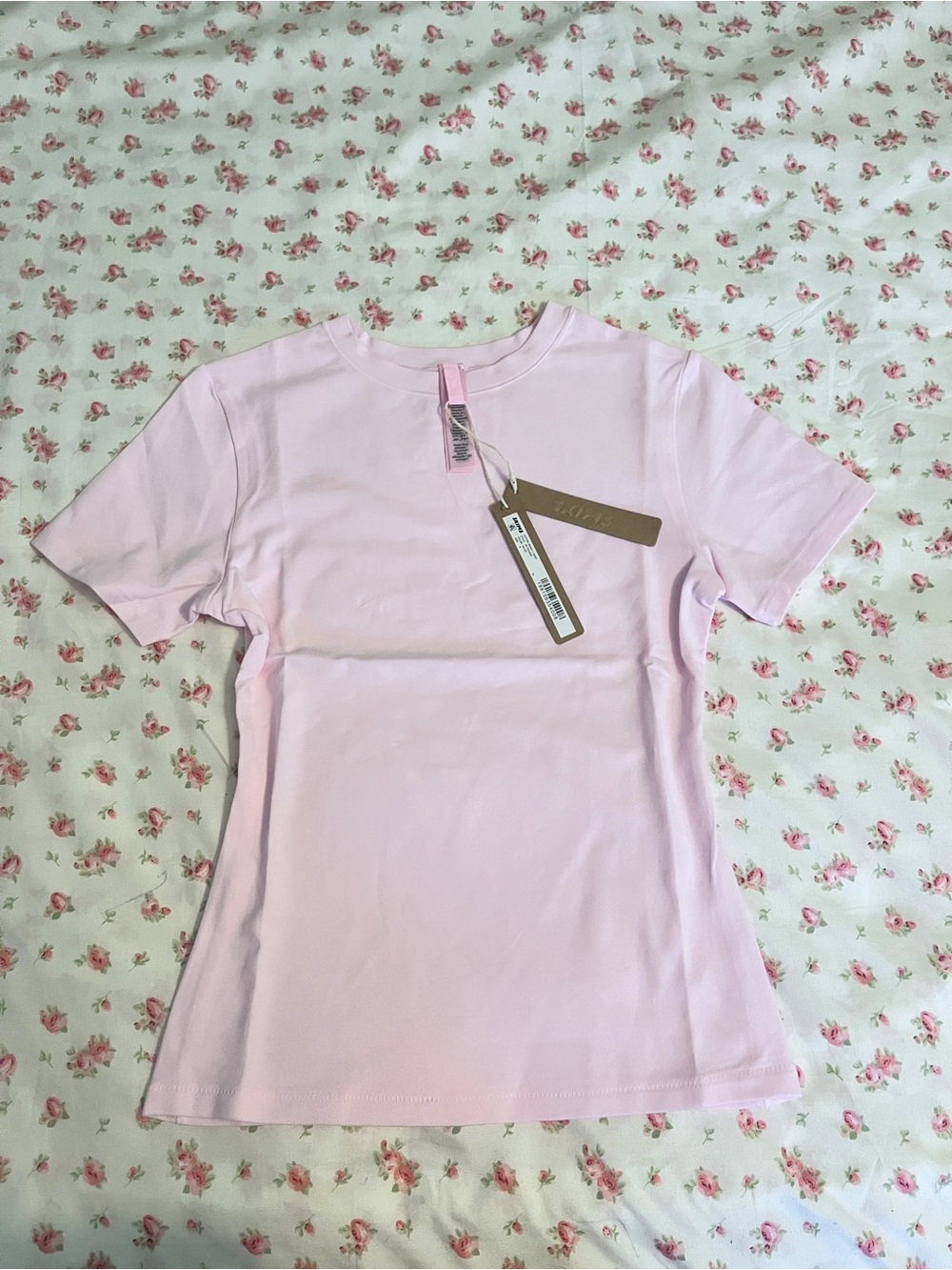 SKIMS Pale Pink Short Sleeve Crew Crop Top - Picture 8 of 8